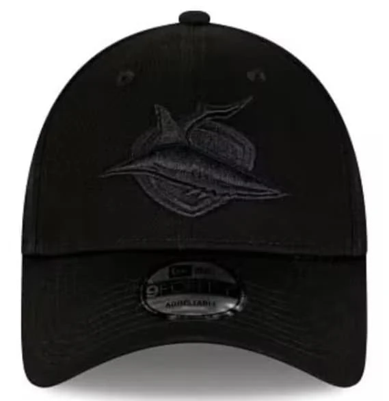 Cronulla Sutherland Sharks 2026 NRL Black on Black 9FORTY Snapback Cap - Image 2