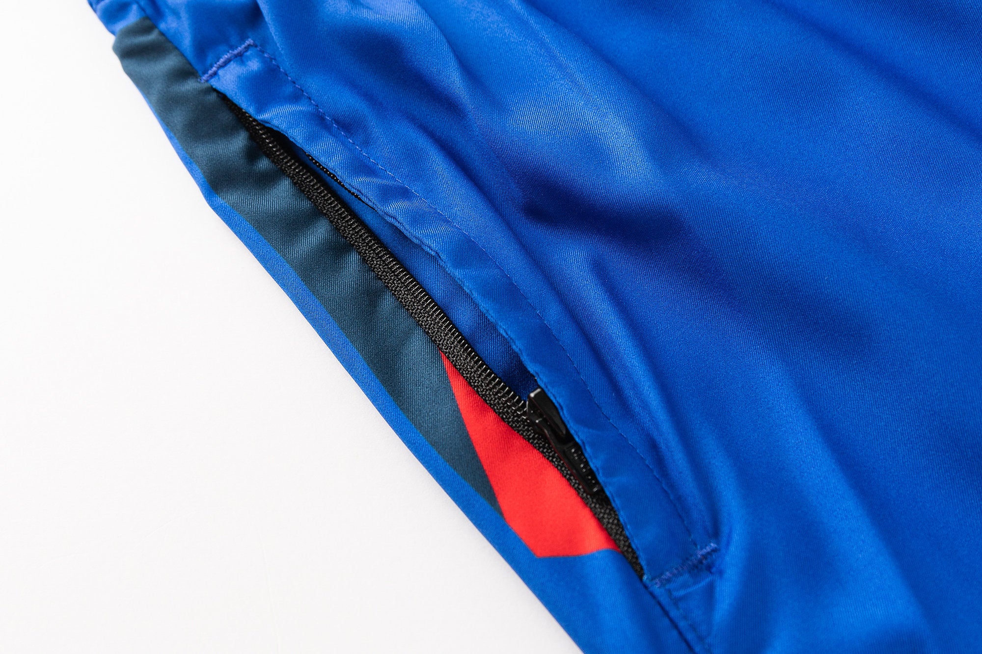 Newcastle Knights 2026 NRL Mens Royal Gym Training Shorts - Image 5