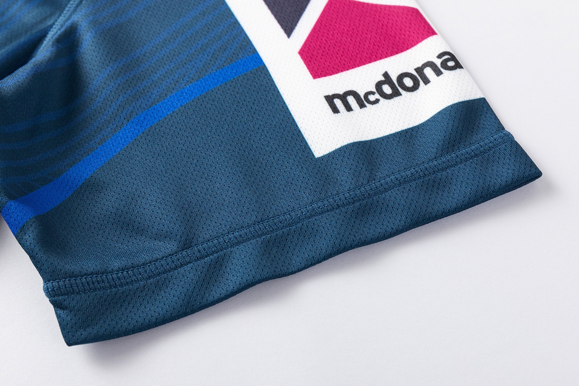 Newcastle Knights 2026 NRL Mens Warm Up Shirt - Image 11