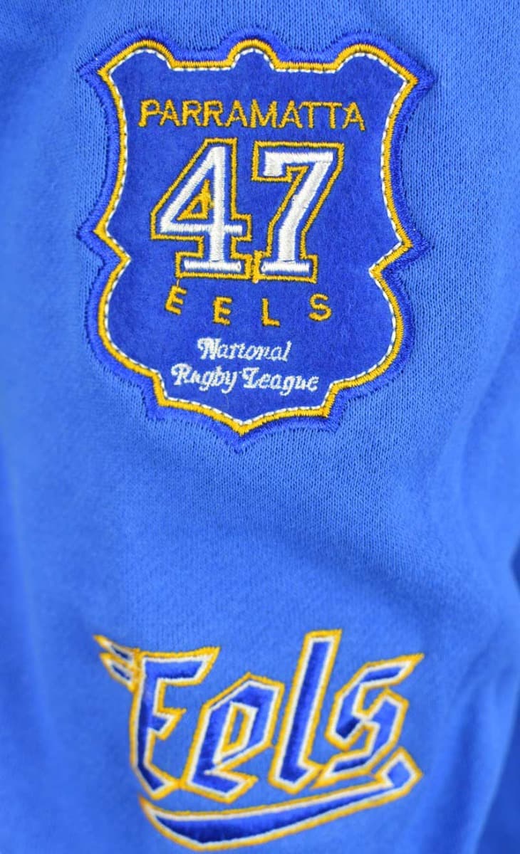 Parramatta Eels 2023 NRL Mens Team Badge Hoodie - Image 2