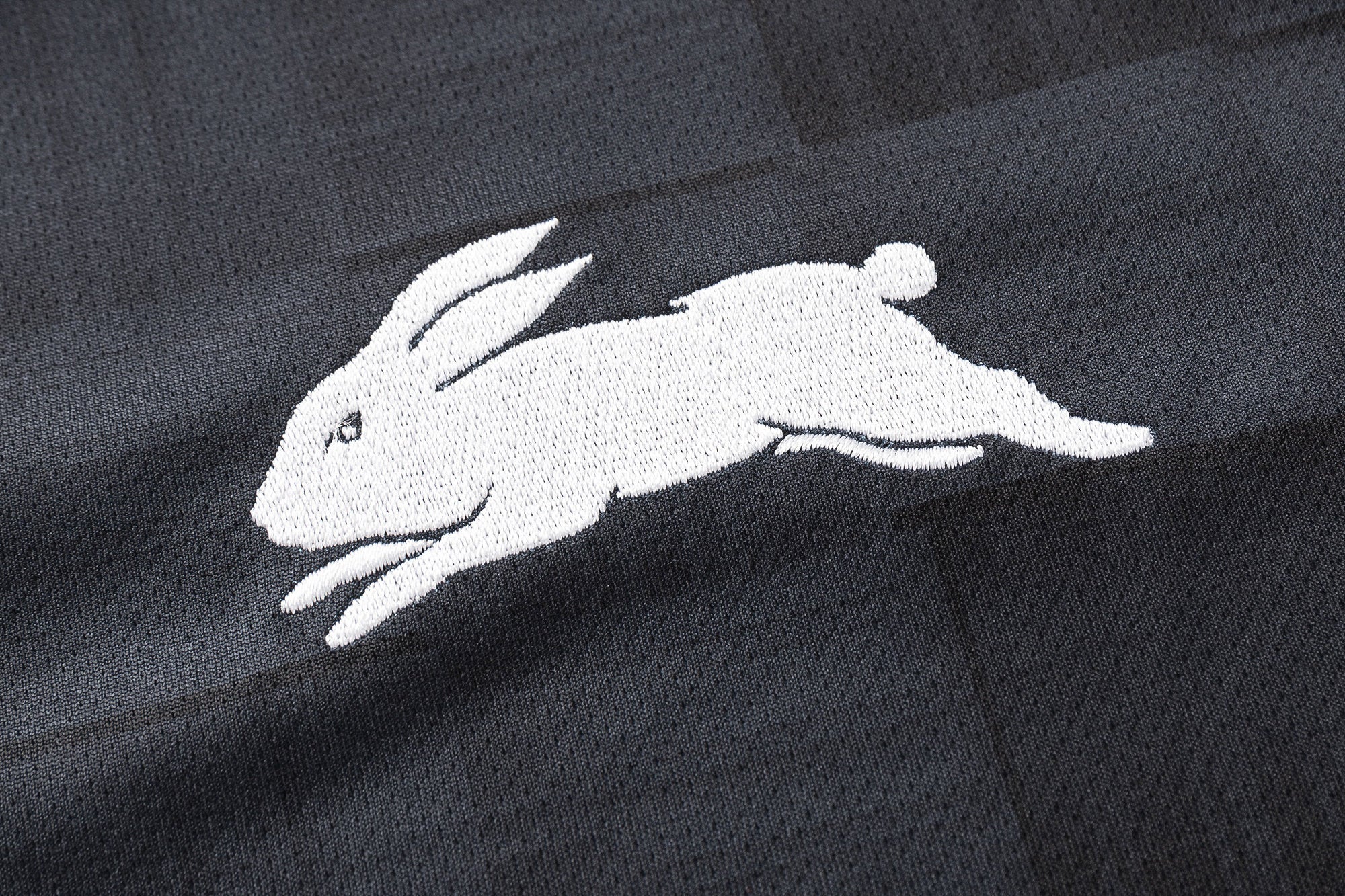 South Sydney Rabbitohs 2026 NRL Ladies Black Team Polo Shirt - Image 4